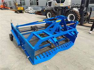 Tracteur agricole avec prise de force pour la récolte et l'arrachage des pommes de terre, destiné aux travaux de récolte en exploitation agricole - Product Image 2