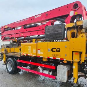 Camión Bomba de Concreto de 30 Metros, un Vehículo Esencial para la Construcción de Edificios de Gran Altura, en Excelentes Condiciones - Product Image 3