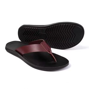 Sandales à enfiler en PU pour hommes, grandes tailles EUR 39-47, légères, antidérapantes, pour l'été, la plage, le bord de la piscine, tongs décontractées - Product Image 1