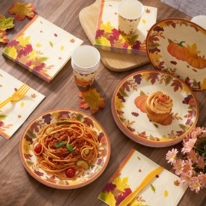 ชุดภาชนะใส่อาหารแบบใช้แล้วทิ้ง PET ลายฟักทองฤดูใบไม้ร่วง 350 ชิ้น เป็นมิตรกับสิ่งแวดล้อม สำหรับแขก 50 ท่าน จาน ถ้วย ผ้าเช็ดปาก สำหรับงานเลี้ยงวันขอบคุณพระเจ้า - Product Image 4