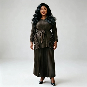 <span class=keywords><strong>Precio</strong></span> Directo <span class=keywords><strong>de</strong></span> Fábrica: Conjunto Plisado Miyake con Detalle <span class=keywords><strong>de</strong></span> Rosa 3D, Falda Peplum, Traje <span class=keywords><strong>de</strong></span> Talla Grande, Ropa <span class=keywords><strong>de</strong></span> Lujo Modesta para Otoño - Product Image 5