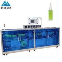 Ventes d'usine Peakwind Remplissage oral automatique à grande vitesse pour boissons liquides avec scellage et découpe en plastique