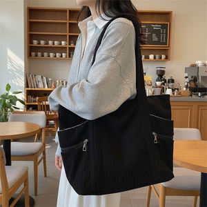 Bolso de Hombro de Alta Calidad, Bolso Tote de Gran Capacidad para Mujer, Bolso de Viaje Moderno y Ligero, Material de Fieltro - Product Image 2