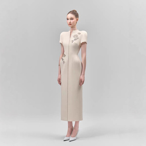 เดรสยาวเข้ารูปลายดอกไม้สำหรับผู้หญิง2026ดีไซน์<span class=keywords><strong>เวียดนาม</strong></span>ที่หรูหราพร้อมลูกปัด - Product Image 2