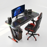 Bureau de jeu en forme de L, lumières RGB, surface en fibre de carbone, cadre en métal, porte-gobelet, crochet pour casque, accessoires de bureau de jeu