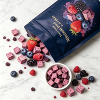 OEM Gefroren Gedroogde Fruitmix Chips Frambozen Cranberries Aardbeien Bosbessen Gefroren Gedroogde Mix Bessenblokjes 100g Verpakking