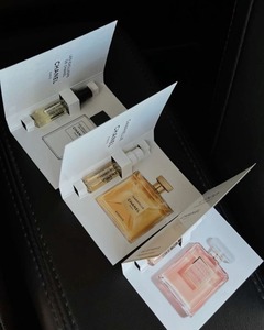 <span class=keywords><strong>Profumo</strong></span> profumato <span class=keywords><strong>profumo</strong></span> <span class=keywords><strong>carta</strong></span> fumigazione deodorante per auto deodoranti per odore diverso appeso - Product Image 2