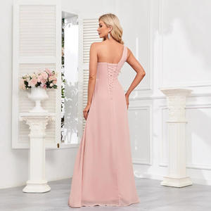 Nouvelle arrivée <span class=keywords><strong>robe</strong></span> <span class=keywords><strong>d</strong></span>'été sexy pour femme en mousseline de soie longue une épaule robes de <span class=keywords><strong>demoiselle</strong></span> <span class=keywords><strong>d</strong></span>'<span class=keywords><strong>honneur</strong></span> avec fente - Product Image 4