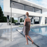 Colonne de douche extérieure en acier inoxydable résistante aux taches pour piscine ou utilisation en bord de mer