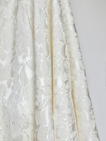 Tissu Jacquard Extensible Bio en Soie et Rayonne 25mm, Motif Uni, Résistant aux Taches, Poids Moyen, Idéal pour Robes et Costumes