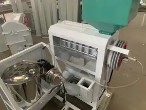 Vollautomatische Reispoliermaschine Polierer Preis zu verkaufen