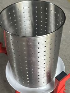 Super <span class=keywords><strong>Septembre</strong></span> 9L XH BC-9 Extracteur de Jus Commercial Multifonctionnel <span class=keywords><strong>en</strong></span> Acier Inoxydable SS304 <span class=keywords><strong>à</strong></span> Spirale pour Fruits et Légumes, avec Barre Transversale pour un Pressage Facile et Efficace - Product Image 6