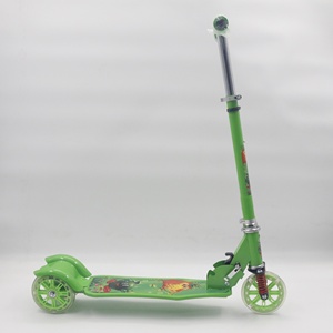 Junran绿色踢直排式儿童滑板车 -- 轻便可调车把 - Product Image 6