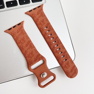 Adatto per <span class=keywords><strong>Apple</strong></span> <span class=keywords><strong>Watch</strong></span> cinturino <span class=keywords><strong>Apple</strong></span> Watch9-1 <span class=keywords><strong>SE</strong></span> incisione Bee Iwatch8 in Silicone fiore cinturino 42/44/45/49MM - Product Image 5