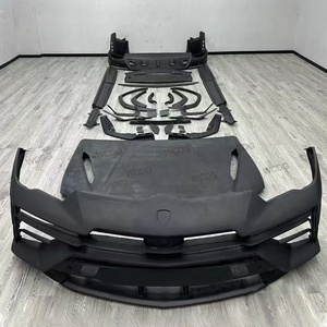 Kit de carrosserie en fibre de carbone pour mettre à jour l'ancien modèle Lamborghini <span class=keywords><strong>URUS</strong></span> au nouveau modèle <span class=keywords><strong>URUS</strong></span> pare-chocs avant lèvre capot jupe latérale Bodykit - Product Image 4