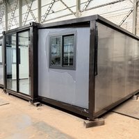 Maison préfabriquée abordable à montage rapide, à double aile extensible, avec balcon, pour chantier de construction et maison de vacances