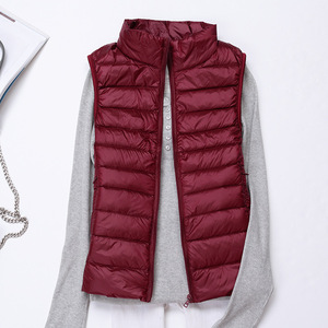 Nouveau femmes sans manches femmes <span class=keywords><strong>très</strong></span> léger vers le bas gilets Slim vestes fille Gilet léger coupe-vent chaud Portable gilet - Product Image 4