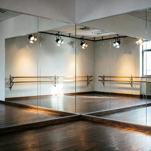 Livraison rapide, <span class=keywords><strong>miroir</strong></span> mural personnalisé, incassable, durable, <span class=keywords><strong>grand</strong></span> <span class=keywords><strong>miroir</strong></span> en verre pleine longueur, designs de miroirs pour la décoration du salon, CE - Product Image 4