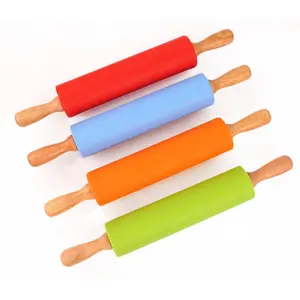 Flattening Dough Roller Straight Rod Dumpling Pizza Cylinder Wooden Handle Custom Non Stick Silicone Rolling Pin