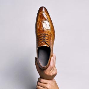 Zapatos de Vestir Casuales y Cómodos para Hombre, con Estampado de Leopardo, con Cordones y Suela de Goma, Estilo Verano - Product Image 1