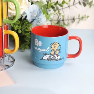 Ensemble de tasses en céramique empilables personnalisées, mignonnes et de style dessin animé pour <span class=keywords><strong>enfants</strong></span>, avec poignée, réutilisables, en porcelaine, sans danger pour les aliments, avec support – Cadeau pour la maison - Product Image 2