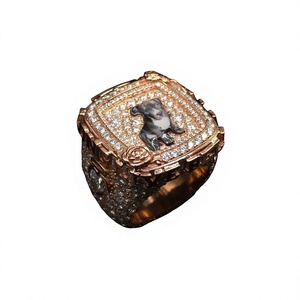 Anillo de cóctel Hip Hop con emblema de pantera, chapado en oro macizo de 14K, con diamantes cultivados en laboratorio y engaste pavé, unisex, para compromiso, IGI, de AMBER JEWELS - Product Image 1