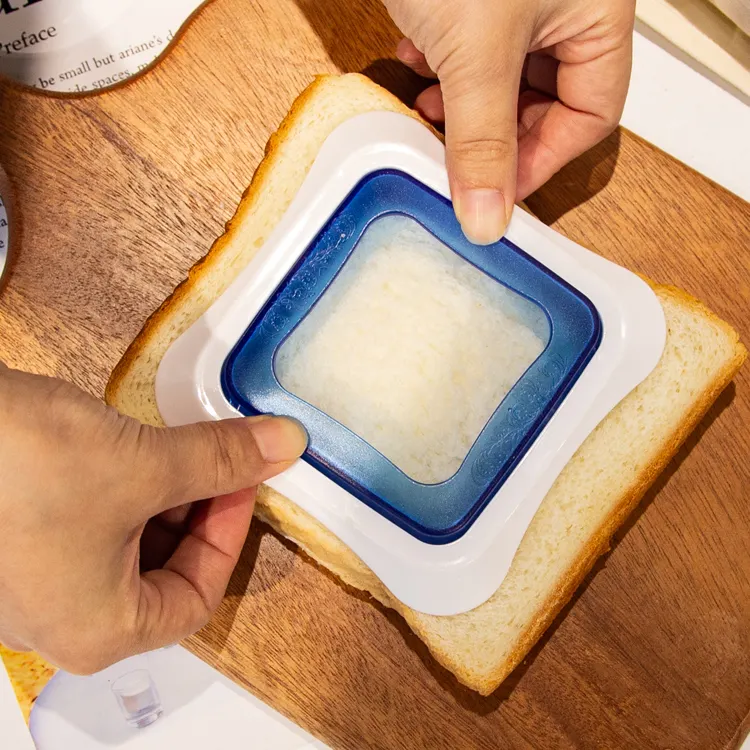 Nieuwe Producten Bakgereedschap Kids Vierkant Sandwich Brood Pannenkoek Maker Vormpjes Diy Sandwich Cutter Sealer