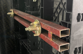Système de coffrage en plastique léger pour les fondations, les pieux, les poutres de fondation et la construction de piscines - Product Image 6