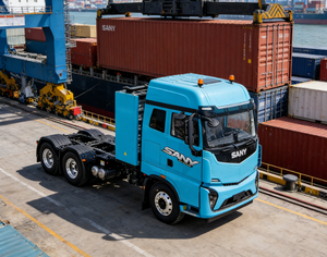 Camion tracteur Sany 6x4, capacité de charge 31-40T, diesel Euro 5, transmission manuelle, conduite à gauche, neuf, transport logistique - Product Image 4