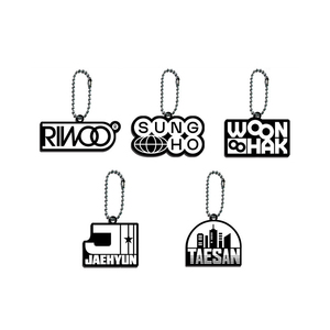 Custom Wholesale Star Name Brand Acrylic Key Chain PVC UV Printing Cartoon Souvenir Fashion Trend Accessories - Product Image 2