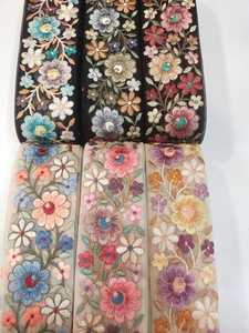 Dentelle tissu 2023 nouveau design main coudre fleur broderie dentelle, robe bordure dentelle - Product Image 3