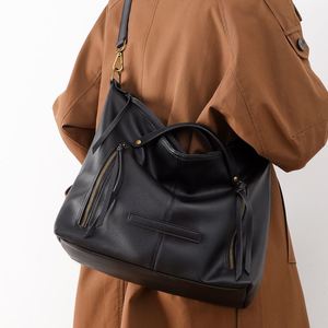 Sac fourre-tout rétro de style européen et américain pour femmes, sacs à bandoulière de marque de luxe, couleur unie, grande capacité, sac bandoulière - Product Image 5