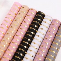 Bahan Kemasan Bunga Chiffon Berbentuk Jaring dengan Cap Emas untuk Pembungkus Buket Bunga Hari Valentine