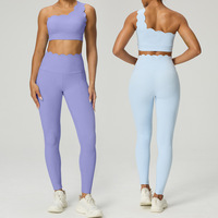 Conjunto Deportivo de Dos Piezas para Yoga: Sujetador Deportivo de Encaje Transpirable de un Solo Hombro y Leggings de Cintura Alta