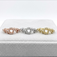 Bague d'anniversaire de mariage magnifique en or blanc massif 18 carats de haute qualité, avec halo de diamants véritables, de la meilleure qualité de fabrication