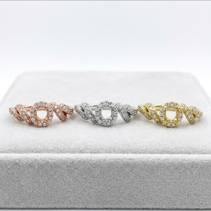 Bague d'anniversaire de mariage magnifique en or blanc massif 18 carats de haute qualité, avec halo de diamants véritables, de la meilleure qualité de fabrication - Product Image 5