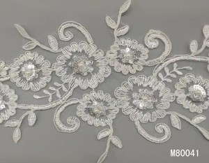 M80041 Jarretière de mariée sexy en dentelle et ruban de satin - Product Image 6