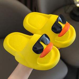 Pantoufles pour enfants garçons été filles intérieur maison bain antidérapant fond souple enfant bébé sandales pour vêtements d'extérieur sandales plates - Product Image 2