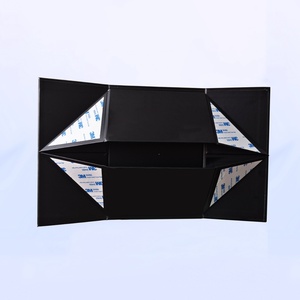 Custom Luxury Cardboard Gift Paper Packaging Magnet Folding Wholesale Fancy Design Recyclable UV Coating Boxes - Product Image 5