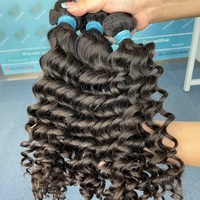 DiLuxe Hair Top brut plus épais, cuticule dessinée, cheveux humains alignés, faisceaux de vague de corps, cheveux non traités, produits chimiques gratuits, vente en gros