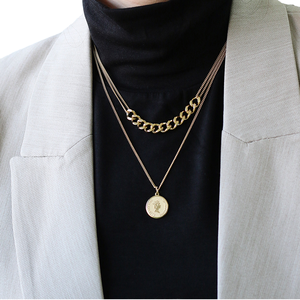 Aretas - Cadena Figaro Clásica Chapada en Oro con Doble Eslabón Cubano y Colgante de Moneda Elizabeth, Joyería de Acero Inoxidable para Mujer, Regalo de Aniversario - Product Image 3