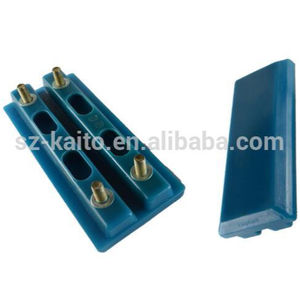 แผ่นรองรางแบบสกรู โพลีเอทิลีน ขนาด 350*135*65 มม. 275 มม. สำหรับเครื่องกัดถนน <span class=keywords><strong>Wirtgen</strong></span> รุ่น W2100/W220/2100DC รหัสอะไหล่ P/N2102698 - Product Image 1