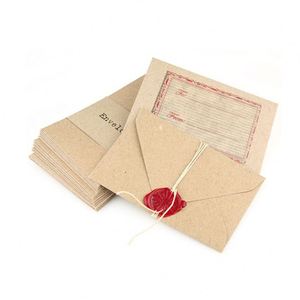 Sobre de Papel Especial de Lujo Personalizado con Lámina Dorada y Cierre de Cuerda - Product Image 2