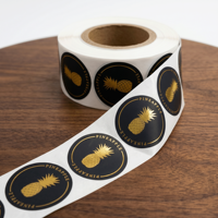 Rouleau d'autocollants en vinyle adhésif personnalisé avec logo privé, résistant à l'eau et aux UV, impression numérique, étiquettes d'emballage pour scellage de produits