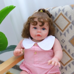 Vente en gros réaliste jolie fille entièrement en silicone bébé renaître kit cheveux bouclés enfants partenaire accompagner supprimer la solitude 1:1 simulation - Product Image 6