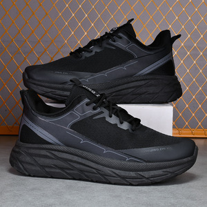 Chaussures de sport athlétiques à talon pour hommes, design à sangle, noires, décontractées, pour l'entraînement - Product Image 3