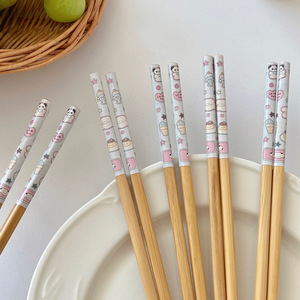 Palillos de bambú con diseño de dibujos animados, redondos, para uso diario, vajilla para comer en casa. - Product Image 4