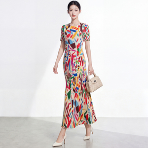 Vestido Midi de Mujer, Color Sólido, Cuello Alto, Tejido Plisado, Cintura Elástica, Sin Mangas, Casual, para Todas las Temporadas, Tallas Grandes - Product Image 1