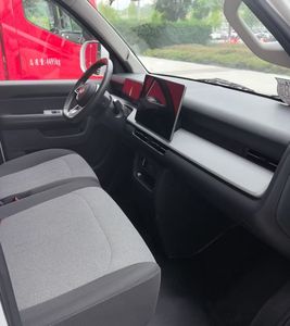 Camion léger <span class=keywords><strong>hybride</strong></span> électrique Dongfeng RuiChi <span class=keywords><strong>C5</strong></span> PHEV à double alimentation et autonomie étendue - Product Image 6