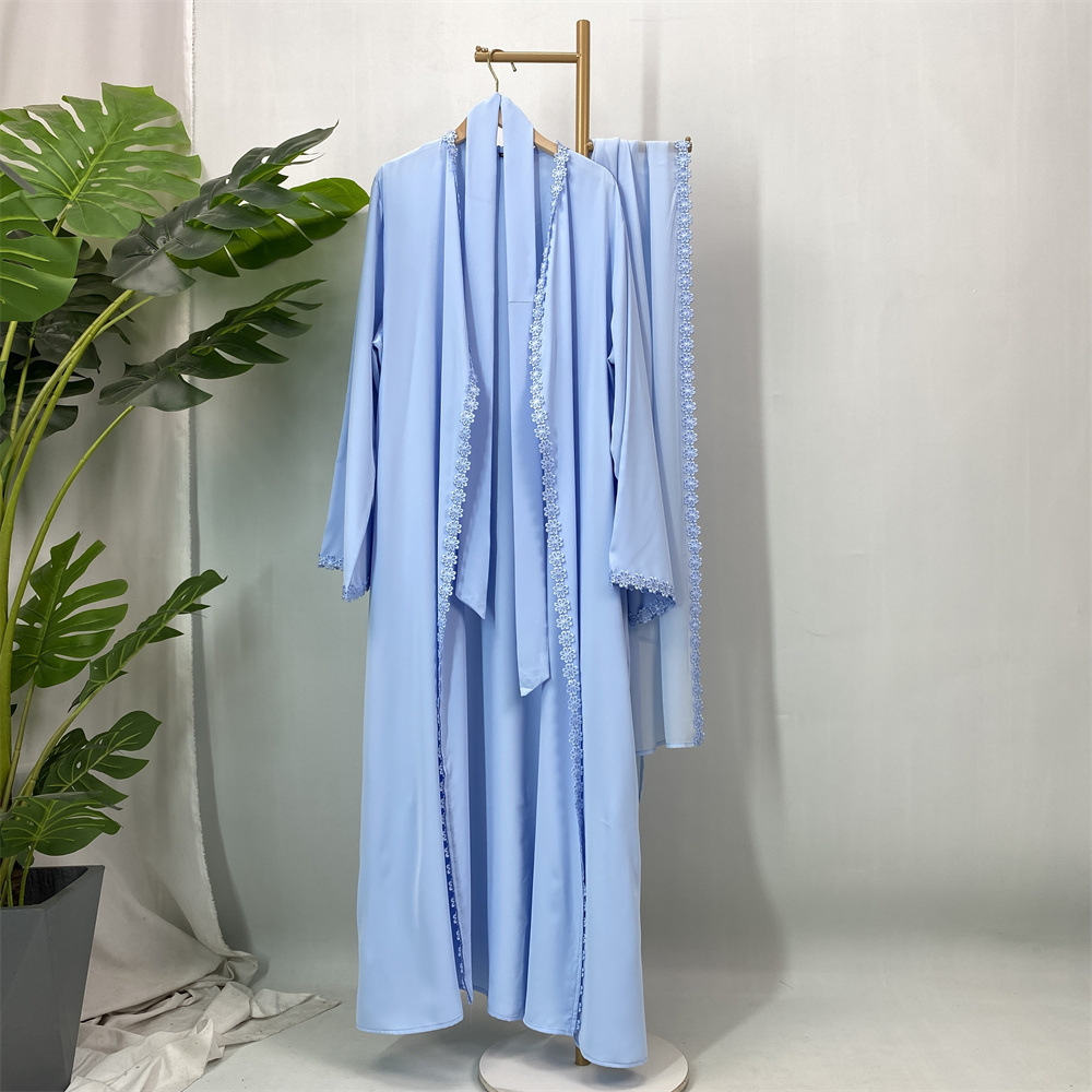 Abaya + hijab bleu clair